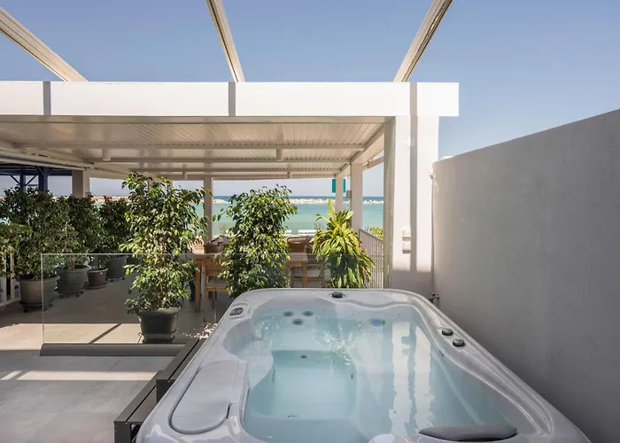 Kyma Beach Accommodation Delfini Apartment With Spa Jaccuzzi 6 Guests